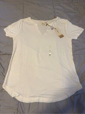 White Crow Buckle Large Tee
